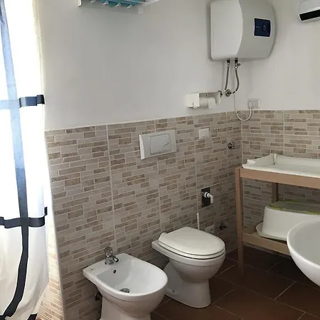 H24 Vacanze Lägenhet Villanova Monteleone