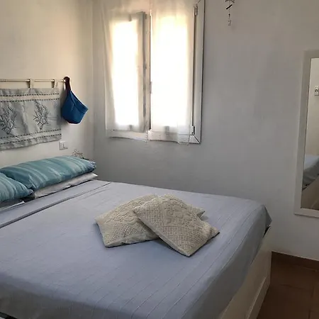 H24 Vacanze Apartment *